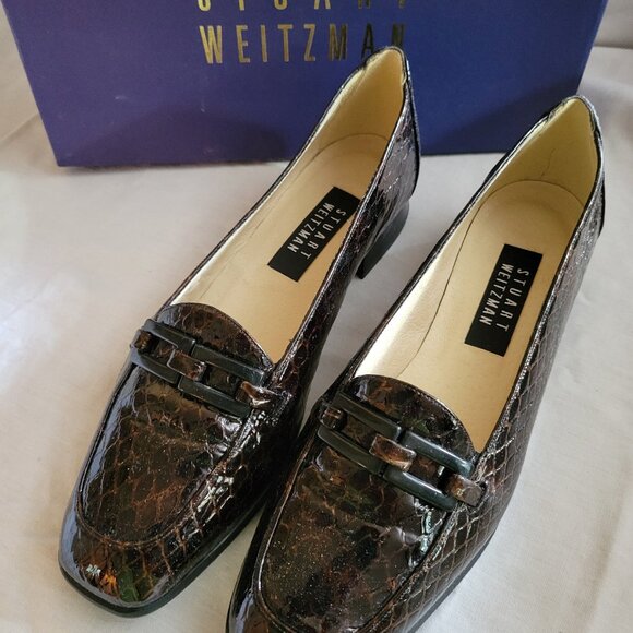 STUART WEITZMAN Women's Hornsby Patent Leather Flats Size 8.5 M Color = Cola - Picture 2 of 7